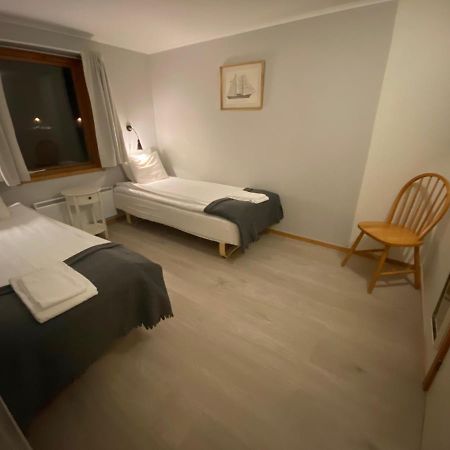 Alvaret Hotel & Hostel Lottorp Экстерьер фото